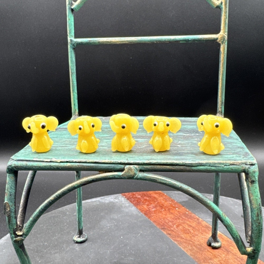 Lot Of 5 Yellow Glass Elephant Beads Cute Crafting Sewing Soft Girl Boho